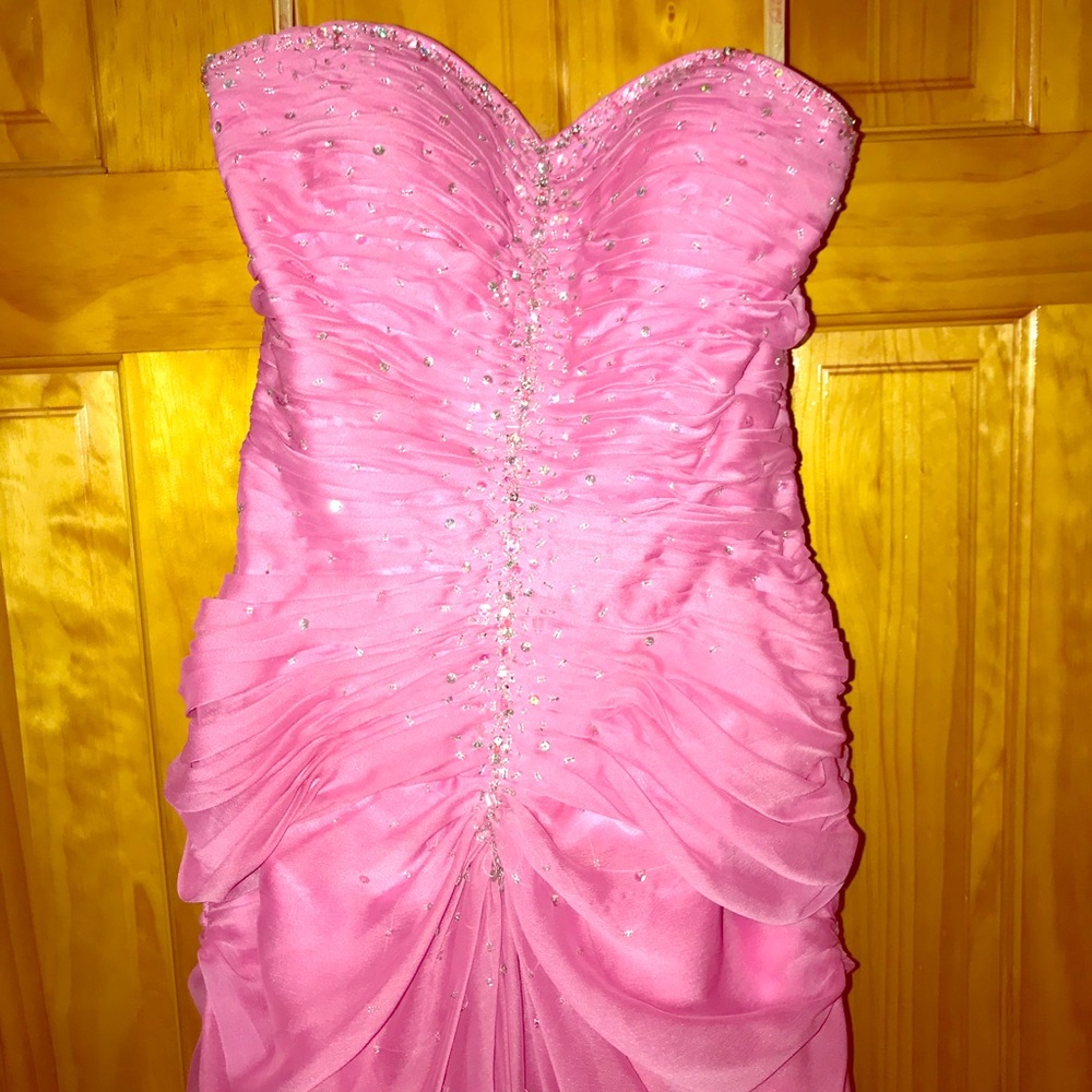 Strapless pink Prom dress